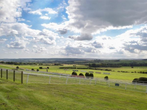 The Racecourse Lodge